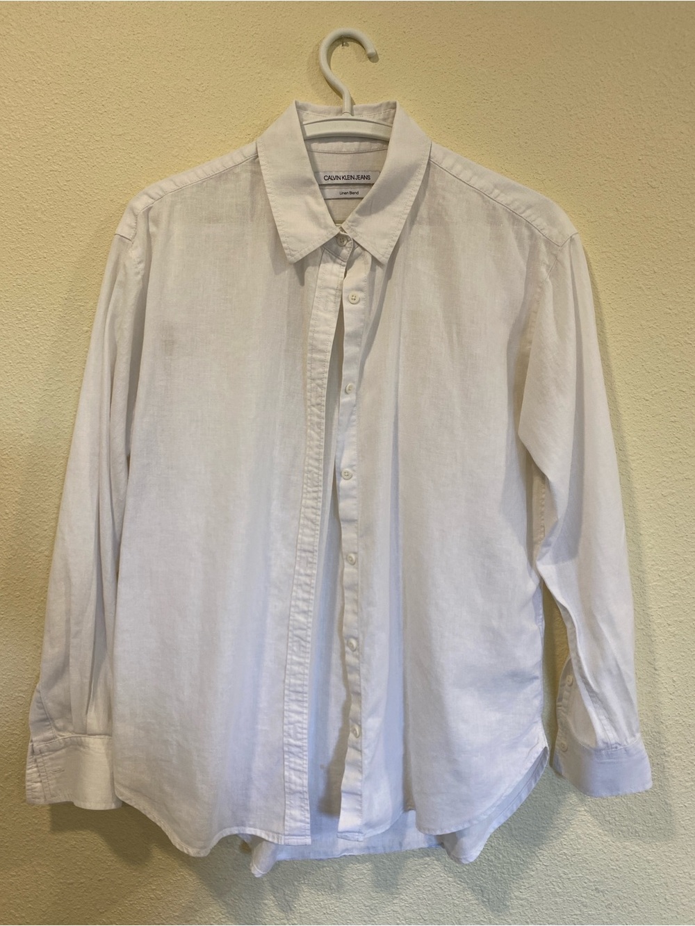 Calvin Klein Jeans White Long-Sleeve Button-Down Shirt